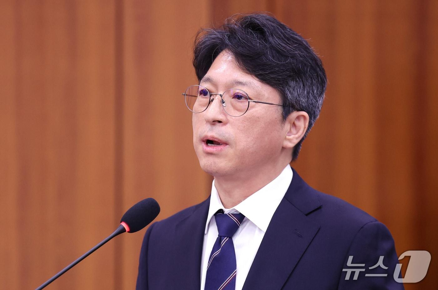 본문 이미지 - 홍지선 국토교통부 장관 후보자가 16일 서울 여의도 국회에서 열린 인사청문회에서 모두 발언을 하고 있다. 2026.9.16 ⓒ 뉴스1 박지혜 기자