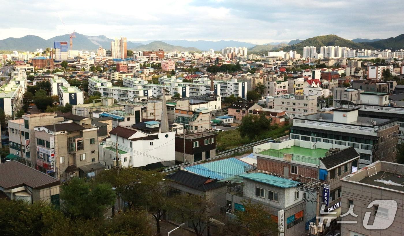 본문 이미지 - 제천시내 전경. /뉴스1 손도언 기자 