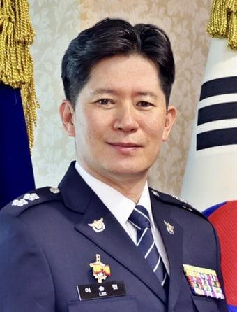 본문 이미지 - 12대 경기북부경찰청장으로 임명된 이승협 치안감 (경기북부경찰청 제공. 재판매 및 DB 금지) /뉴스1