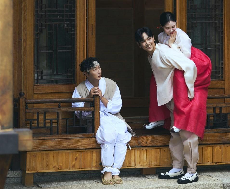 본문 이미지 - 뮤지컬 '돌쇠전' 콘셉트 사진(국립정동극장 제공)