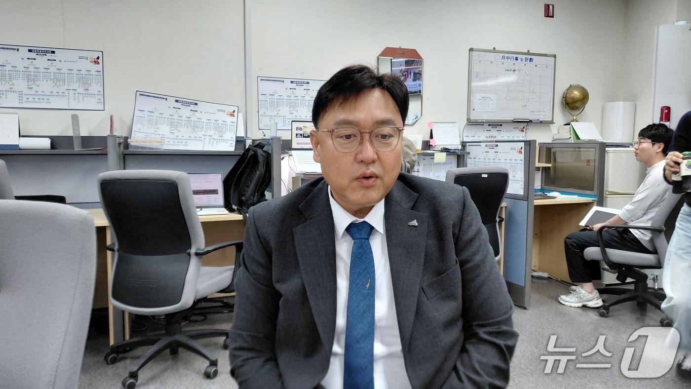 본문 이미지 - 21일 시청 기자실을 찾은 조상호 세종시장. / 2026.9.21/뉴스1 장동열 기자  