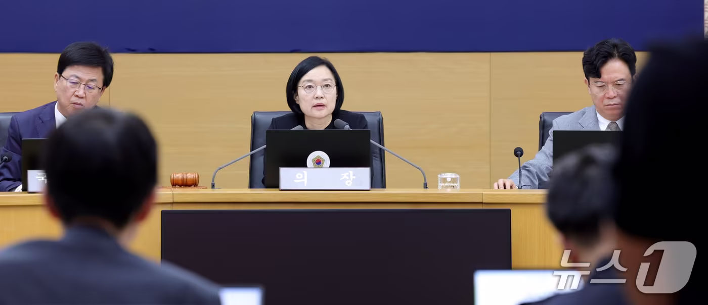 본문 이미지 - 한성숙 국무총리가 22일 세종시 정부세종청사에서 열린 국무회의를 주재하며 발언하고 있다. 2026.9.22 ⓒ 뉴스1 김기남 기자