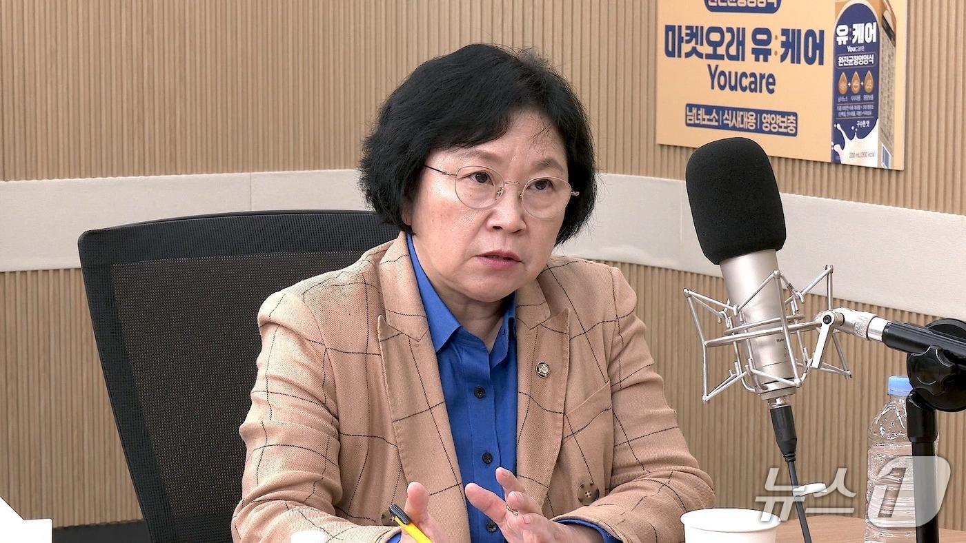 본문 이미지 - 뉴스1TV '팩트앤뷰'에 출연한 김현 더불어민주당 의원. 2026.9.22./뉴스1