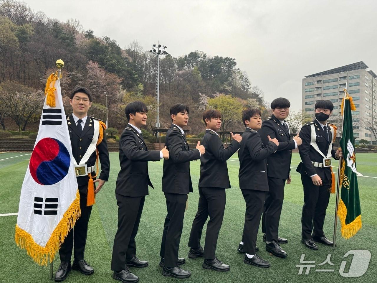 본문 이미지 - 대덕대학교 국방군사학과가 육군3사관학교 사관생도 모집에서 30명이 전국 대학 가운데 가장 많이 합격해 장교 진출의 길을 열었다. (대덕대학교 제공. 재판매 및 DB금지) /뉴스1