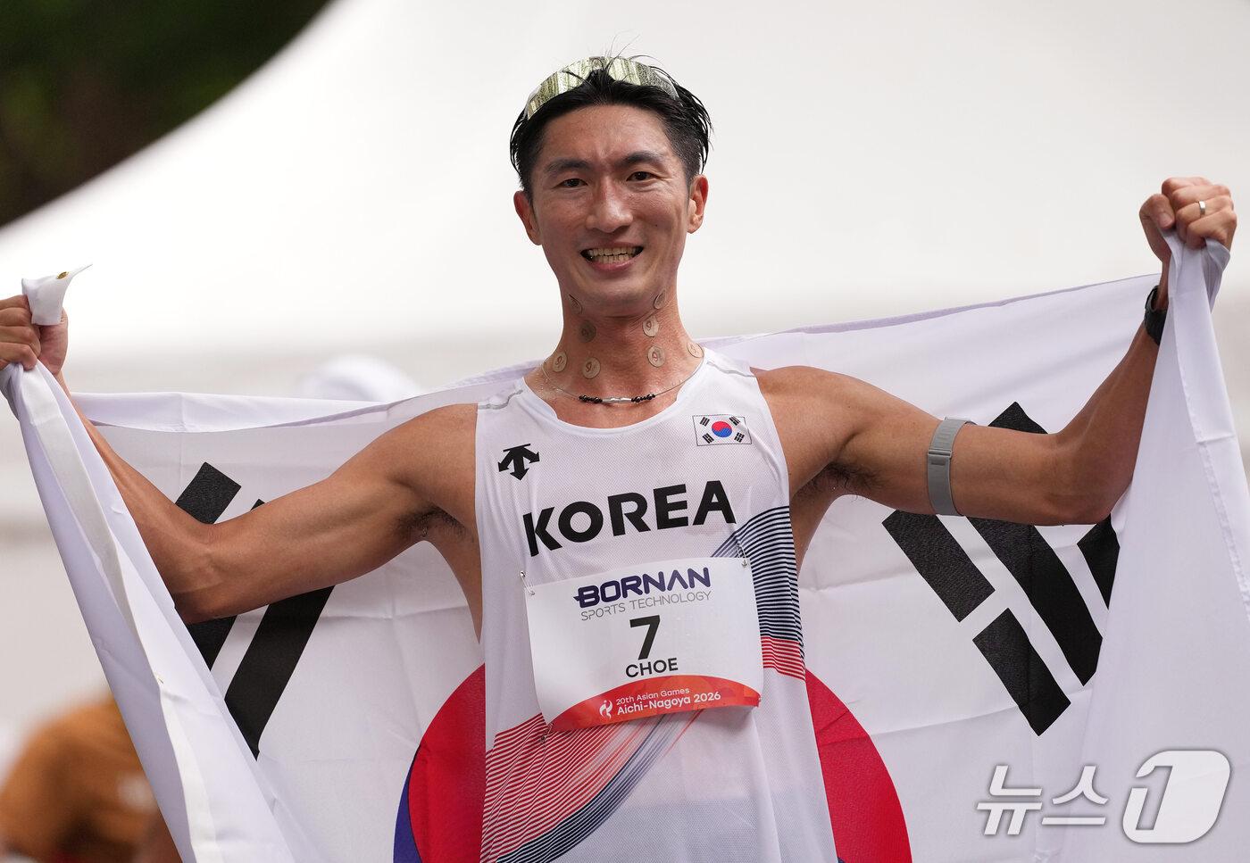 본문 이미지 - 2026 아이치·나고야 아시안게임 육상 남자 경보 동메달을 획득한 최병광. ⓒ 신화=뉴스1