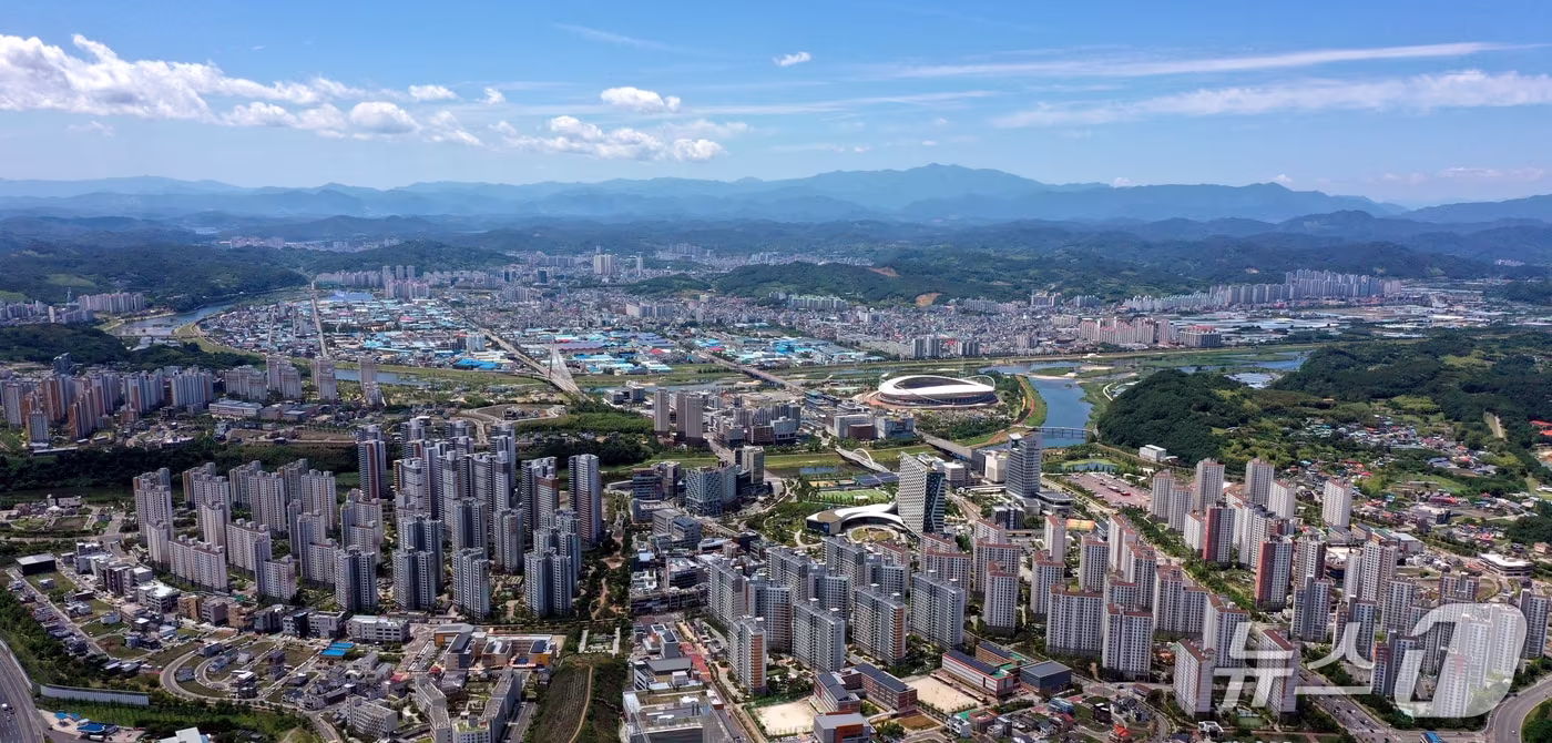본문 이미지 - 진주시 충무공동 경남혁신도시 전경(진주시 제공. 재판매 및 DB 금지).