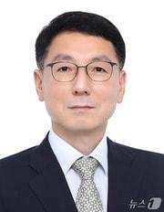 본문 이미지 - 김성중 제24대 인천시 행정부시장.(인천시 제공. 재배포 및 DB금지)2026.9.28/뉴스1