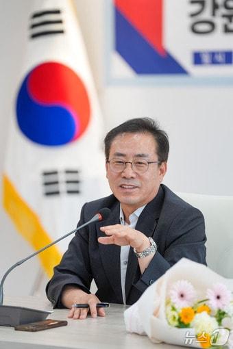 본문 이미지 - 강삼영 강원특별자치도교육감.(강원도교육청 제공.재판매 및 DB 금지)