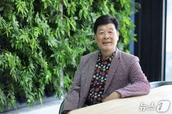 본문 이미지 - 제49회 장성군민의상 수상자인 김종인 기은교회 목사.(장성군 제공. 재배포 및 DB 금지)