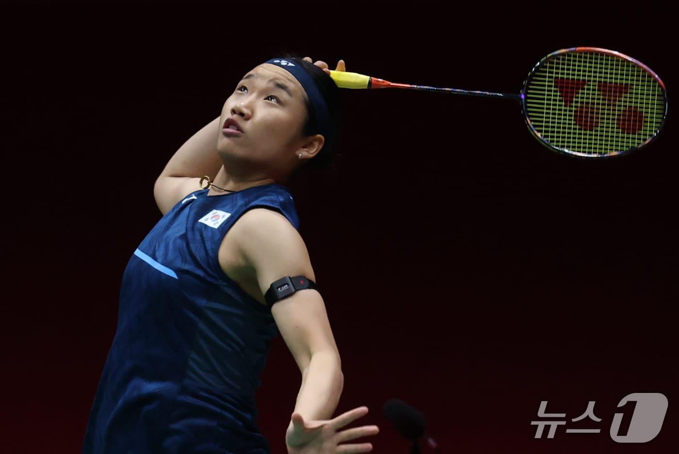 본문 이미지 - 대한민국 안세영이 29일 일본 이치노미야 시립체육관에서 열린 2026 아이치·나고야 아시안게임 배드민턴 여자 단식 결승전에서 일본의 야마구치 아카네와 맞대결을 펼치고 있다. 2026.9.29 ⓒ 뉴스1 안은나 기자