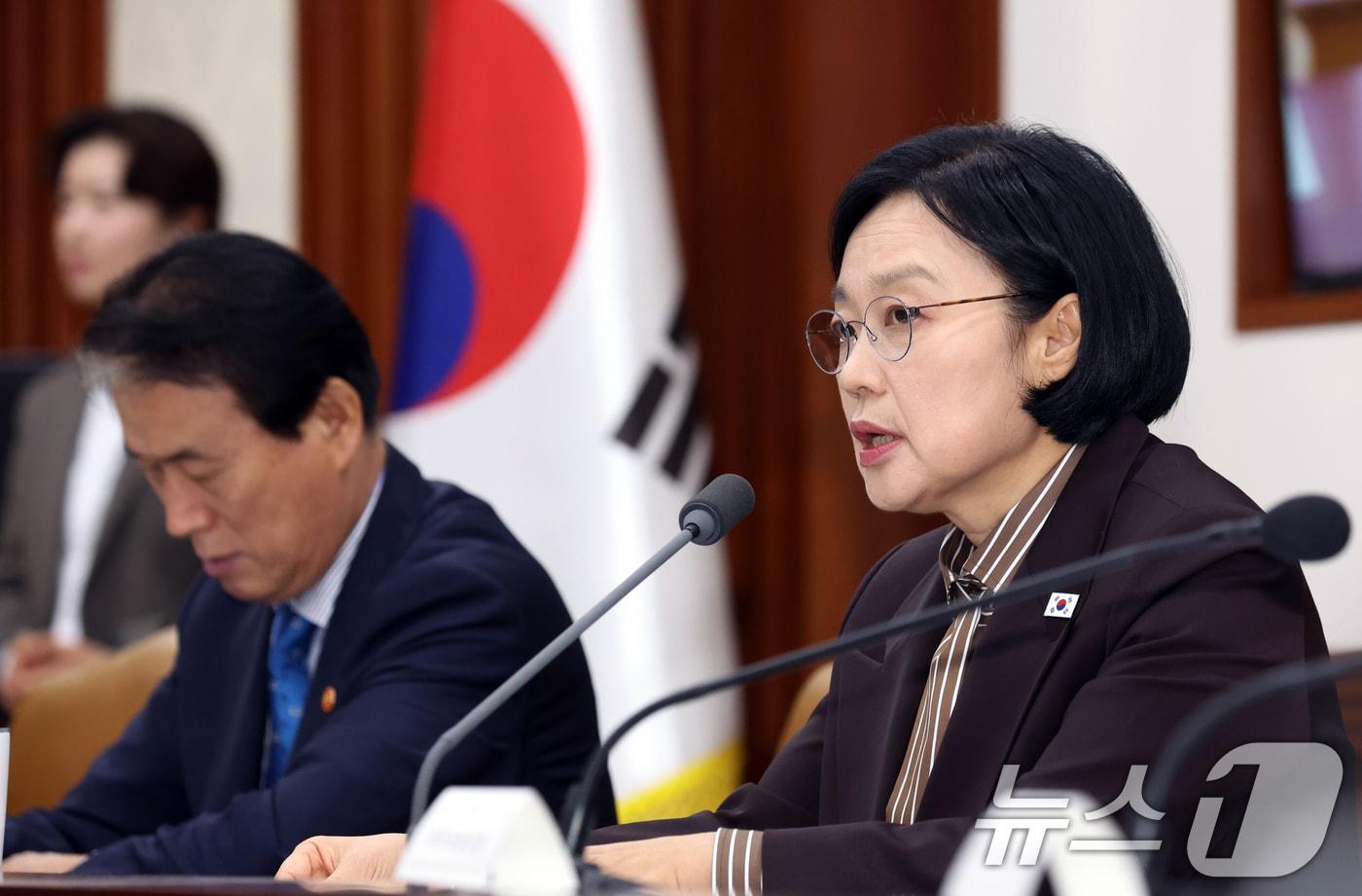 본문 이미지 - 한성숙 국무총리가 3일 오전 서울 종로구 세종대로 정부서울청사에서 열린 국가정책조정회의에서 모두 발언을 하고 있다. 2026.9.3 ⓒ 뉴스1 김명섭 기자