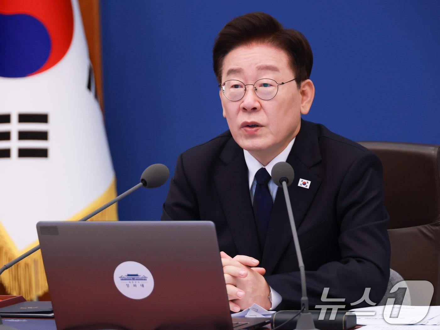 본문 이미지 - 이재명 대통령이 3일 청와대에서 열린 수석보좌관회의에서 발언하고 있다. (청와대통신사진기자단) 2026.9.3 ⓒ 뉴스1 허경 기자