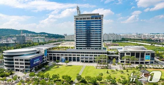 본문 이미지 - 전북특별자치도청 전경.(전북도 제공. 재판매 및 DB 금지)/뉴스1
