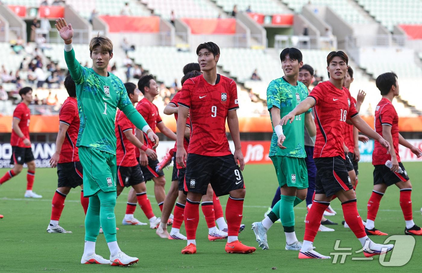 본문 이미지 - 일본과  결승전을 앞둔 축구대표팀. ⓒ 뉴스1 김도우 기자