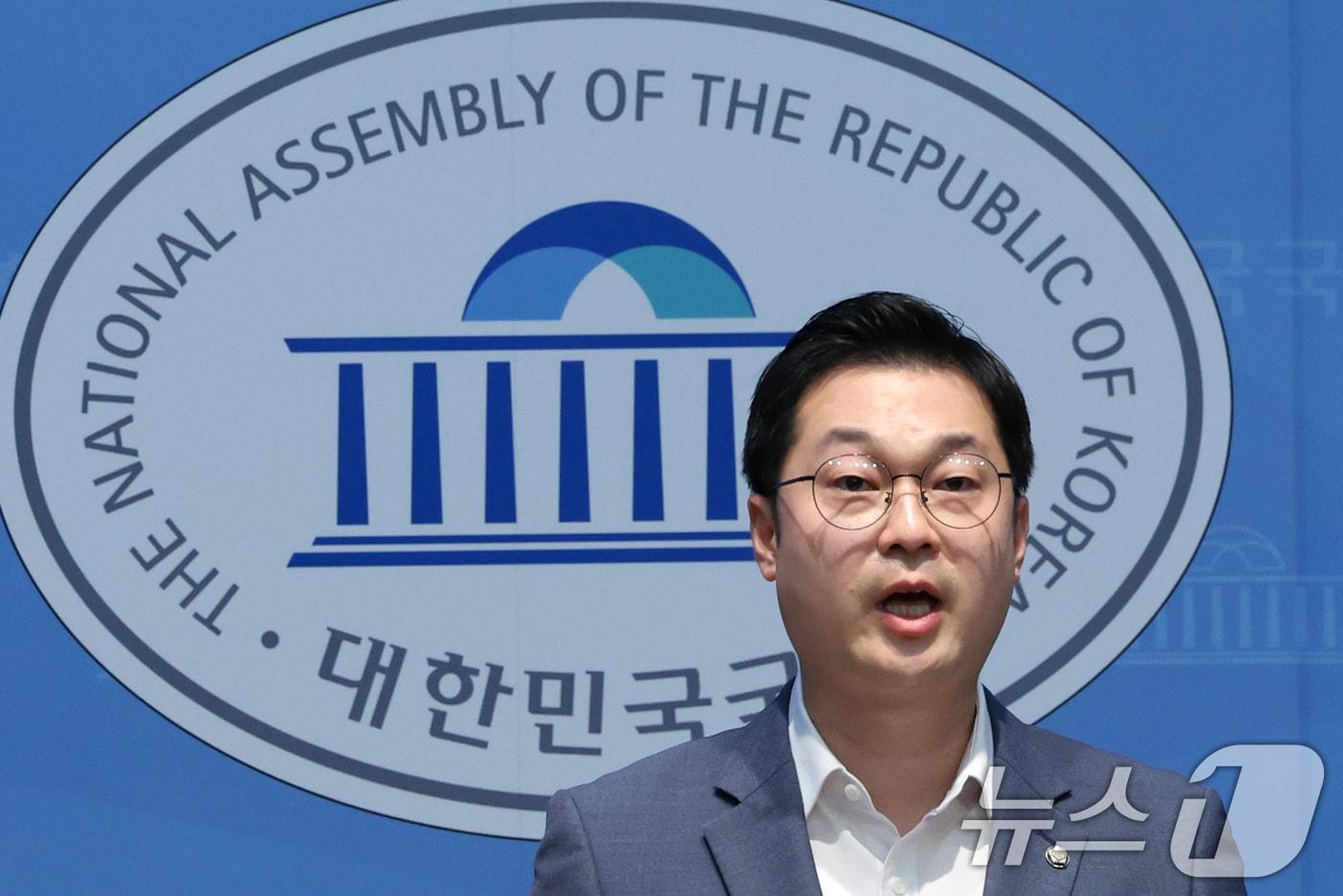 본문 이미지 - 김동아 더불어민주당 의원. 2026.9.6 ⓒ 뉴스1 황기선 기자