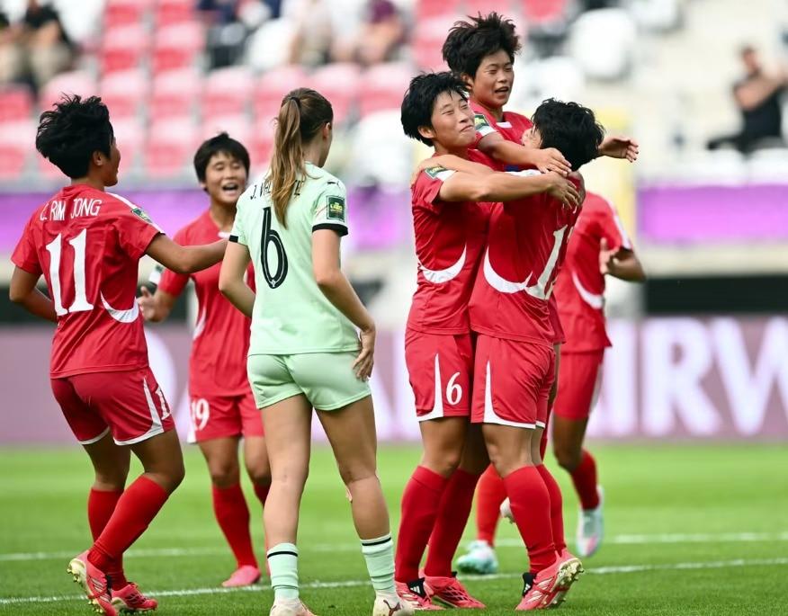 본문 이미지 - U20 여자 월드컵 첫 경기에서 승리한 북한. (FIFA 홈페이지 캡처)