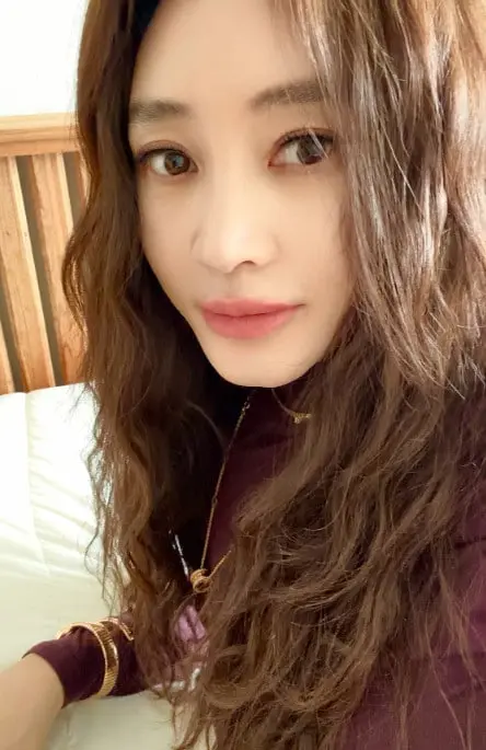 본문 이미지 - 김혜수 인스타그램