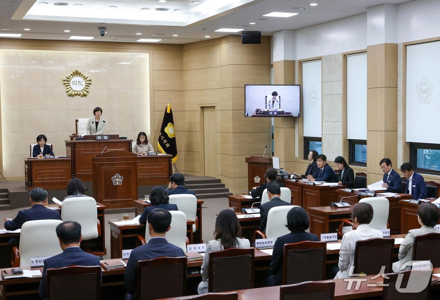 본문 이미지 -  계룡시의회는 9일부터 14일간의 일정으로 제7대 계룡시의회 첫 번째 정례회를 개회했다.(계룡시의회 제공. 재판매 및 DB금지) /뉴스1