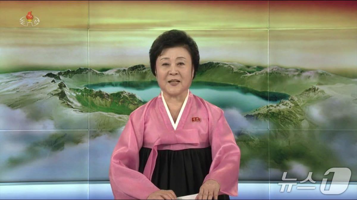 본문 이미지 - 조선중앙TV 리춘희 아나운서 보도 화면.(조선중앙TV 갈무리)