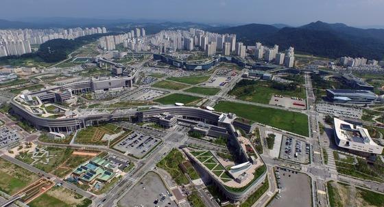 공공부문 '다단계 하도급' 퇴출…낙찰률 올리고 고용승계 의무화