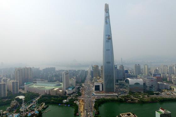 [단독]檢 '롯데 유동성 위기' 유포자 불기소…"완전 허위라 단정 못해"