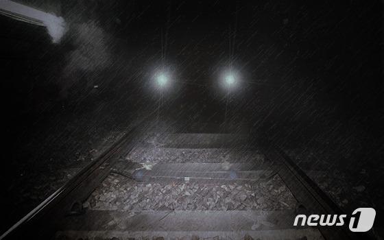 지하철 2호선 봉천역서 열차 고장…승객들 하차