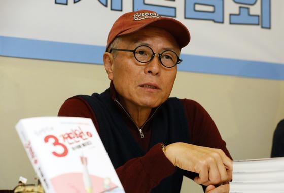 허영만 화백 활동 멈춘 낙상…한 번 넘어지면 건강도 무너진다