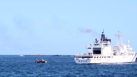동해서 실종된 해군 일병 시신 육지 도착…군·경 합동 조사 개시(종합2보)