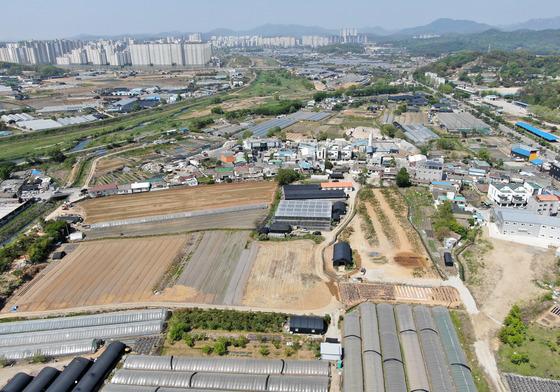'부동산에 묶인 자금' 돌린다는데…1700조 법인 토지 관리 사각지대