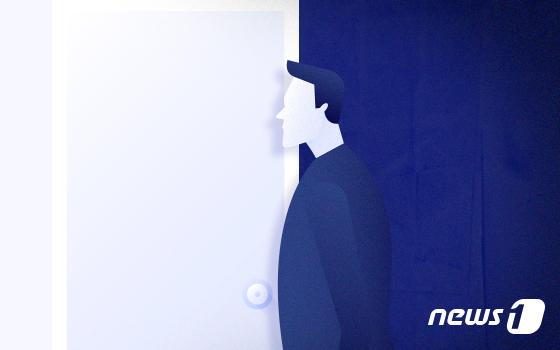 '술만 들어가면 스토킹'…수 차례 이웃 여성 현관문 두드린 50대 