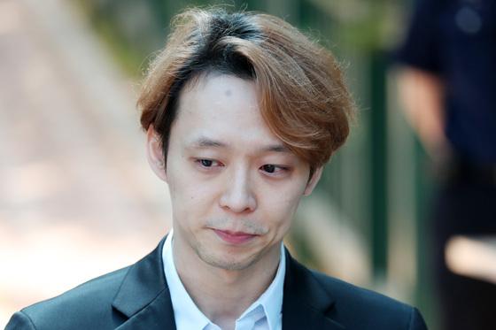 박유천, 전 소속사에 5억 배상 의무 사라졌다…소 취하