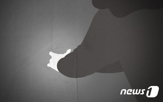 같은 수영부 초등생 성추행 혐의 고교생 2명에 중형 구형