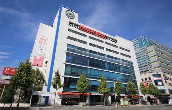 김병주·MBK, 2000억원 추가 연대보증 결정…메리츠 이사회 의결 남아