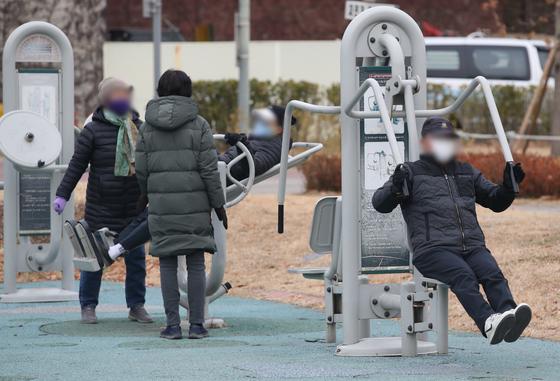 봄철 체육시설 '알박기’ 막는다…권익위, 불편 집중 신고 접수