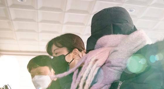 캄보디아 도피생활 지쳤나…'마약 혐의' 남양유업 3세 황하나 체포