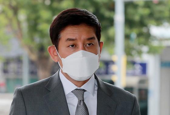 검찰, '라임 사태 몸통' 김봉현 1심 무죄에 '막판 항소' 