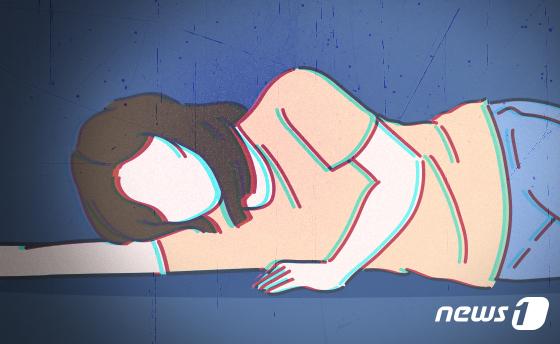 피 흘리며 쓰러진 아내 두고 테니스 간 60대…2심도 징역형 집유
