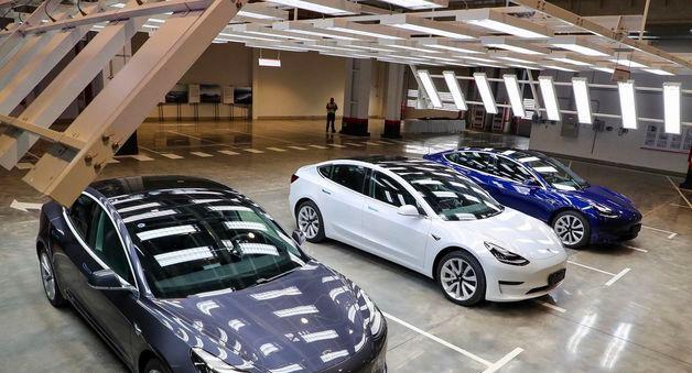 美당국, 테슬라 모델3 '비상시 문 개방 장치' 결함 조사