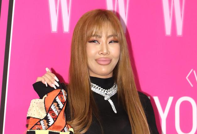 제시, 가을 대학축제 '노개런티' 무대였다…훈훈 미담 화제