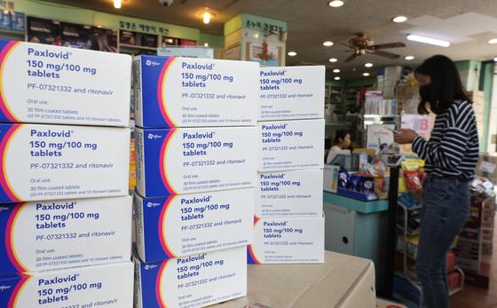국내 유일 먹는 코로나 치료제…'팍스로비드' 어떤 약?
