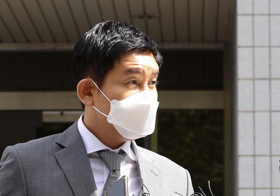 '라임 주범 김봉현' 법률대리인·시민단체, 현직 검사 3명 고소·고발