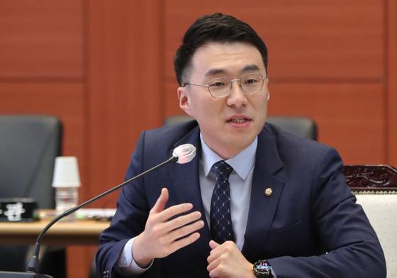 野 "현지 누나 인사 농단…김남국 꼬리자르기로 끝낼 문제 아냐"