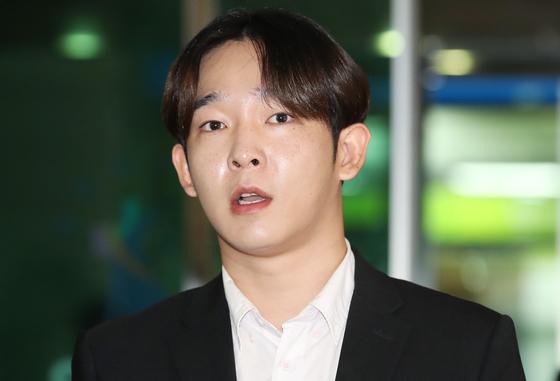 '음주운전' 남태현, 오늘 첫 재판…마약 집유 기간에 범행
