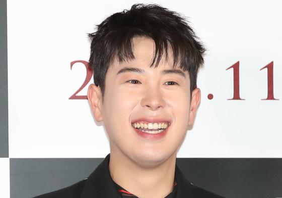 '참교육' 배우 피오, 이번엔 연극 무대다…11월 개막 '투셰' 펜싱 선수 역