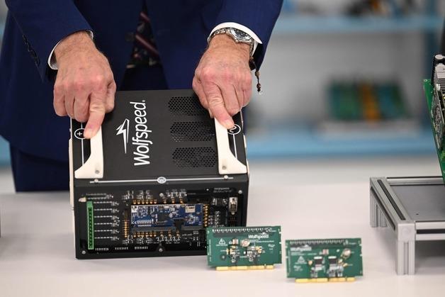 韓, 美주도 '대중 반도체 수출통제' 참여 딜레마