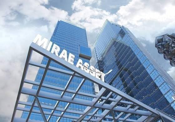 '스페이스X 효과' 미래에셋증권 9% 급등…장중 3만원 돌파