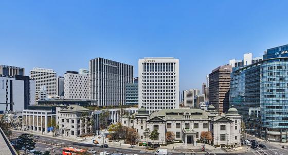 중동 리스크·매파 신현송 변수…"한은 5월 금리인상 가능성"