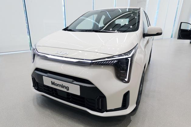 중고차 거래 3.4% 감소…국산 '모닝'·수입차 '벤츠 E클래스' 1위