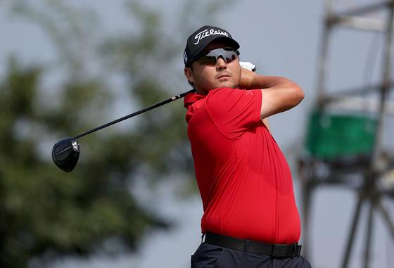 이태훈·김홍택, LIV 프로모션 1라운드 1-2위로 2라운드 진출