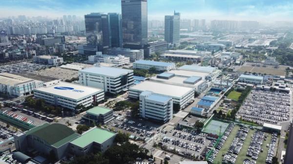 삼성전기, 8거래일 연속 상승…시총 9계단 '껑충'[핫종목](종합)